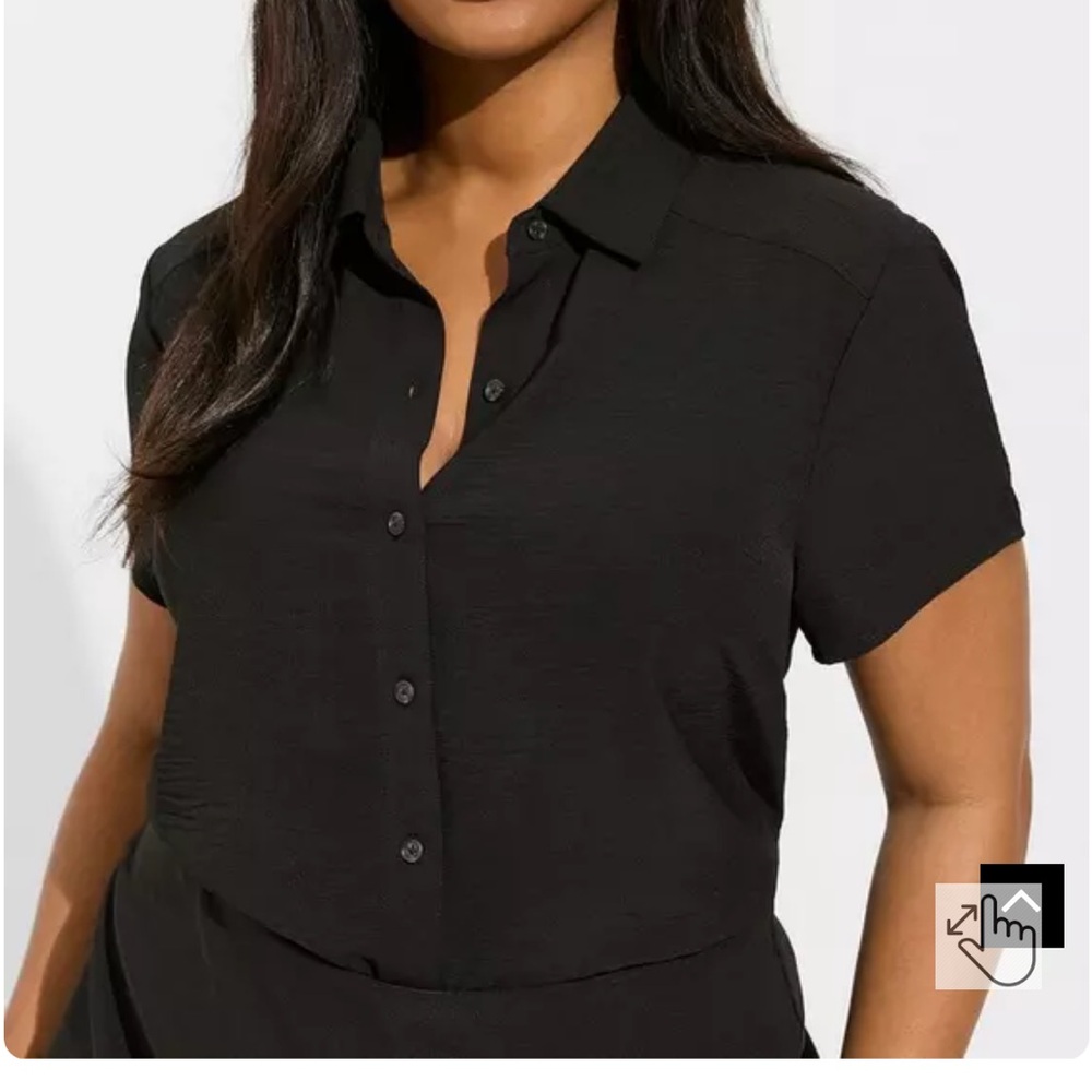 Torrid NWT Black Button Front Short Sleeve Shirt
